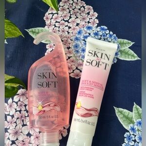Avon Skin So Soft Soft & SensualHand Cream & shower gel Duo New unopened